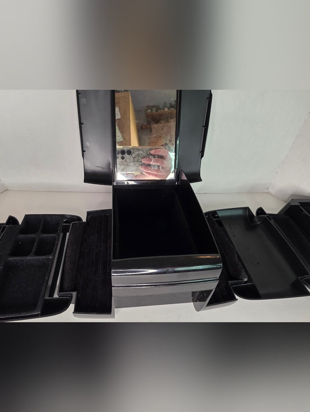 1980s Vintage The Jewel Kit Expandable Fold-Out Jewelry Box by Ingenious Designs